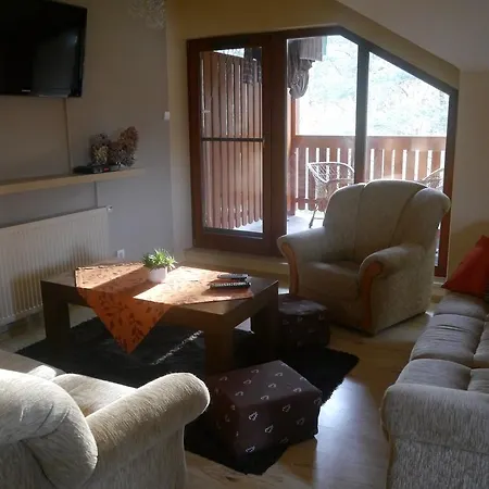 Apartament Lesny *